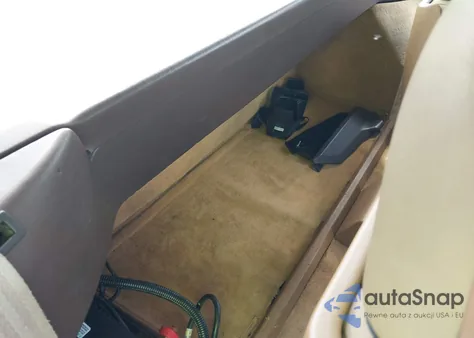 1987 Cadillac Allante из США, поврежденный, VIN 1G6VR3170HU100809